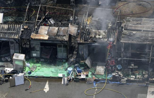 自卫队基地从垃圾堆烧到仓库，日本这“战备状态”真是笑掉大牙。
7月20日上午，陆