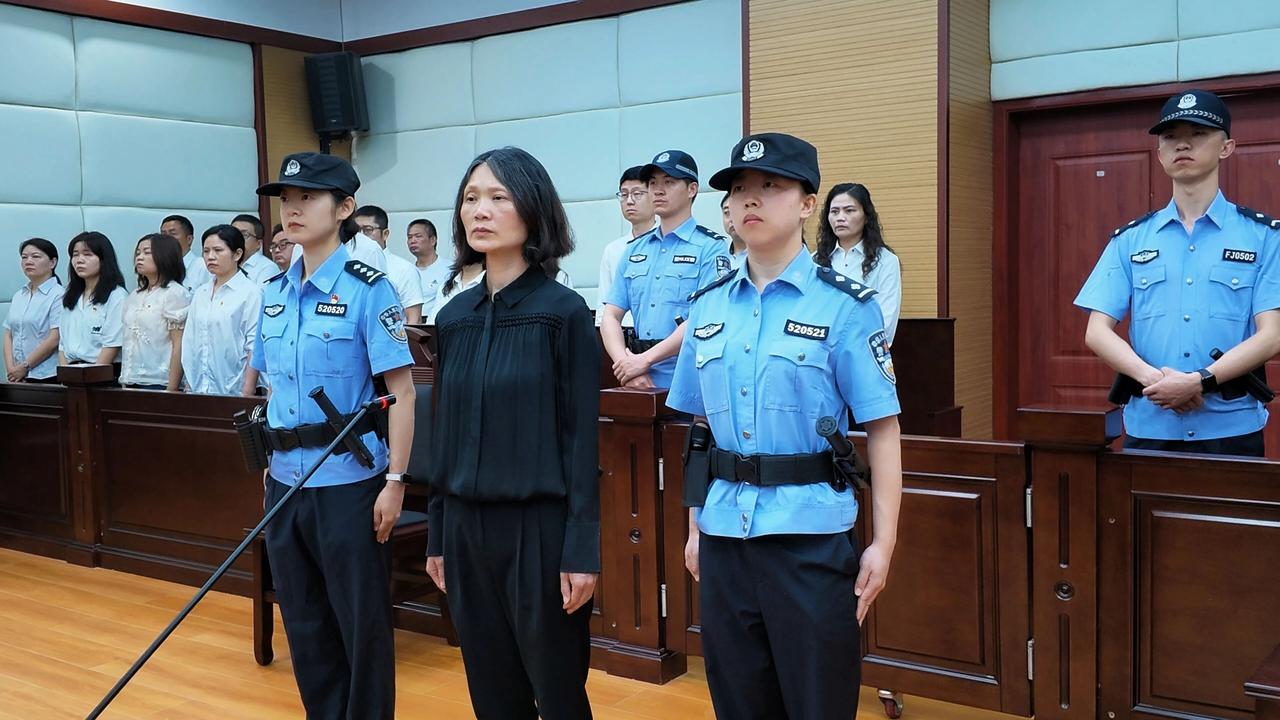 6月23日，贵州省安顺市中级人民法院一审公开开庭宣判贵州省卫生健康委员会原党组成
