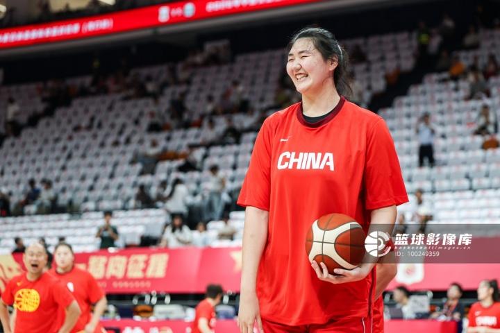张子宇去打WNBA打球能行吗？美国女篮主帅毫不遮掩说出了心里话
女篮世界杯小组赛