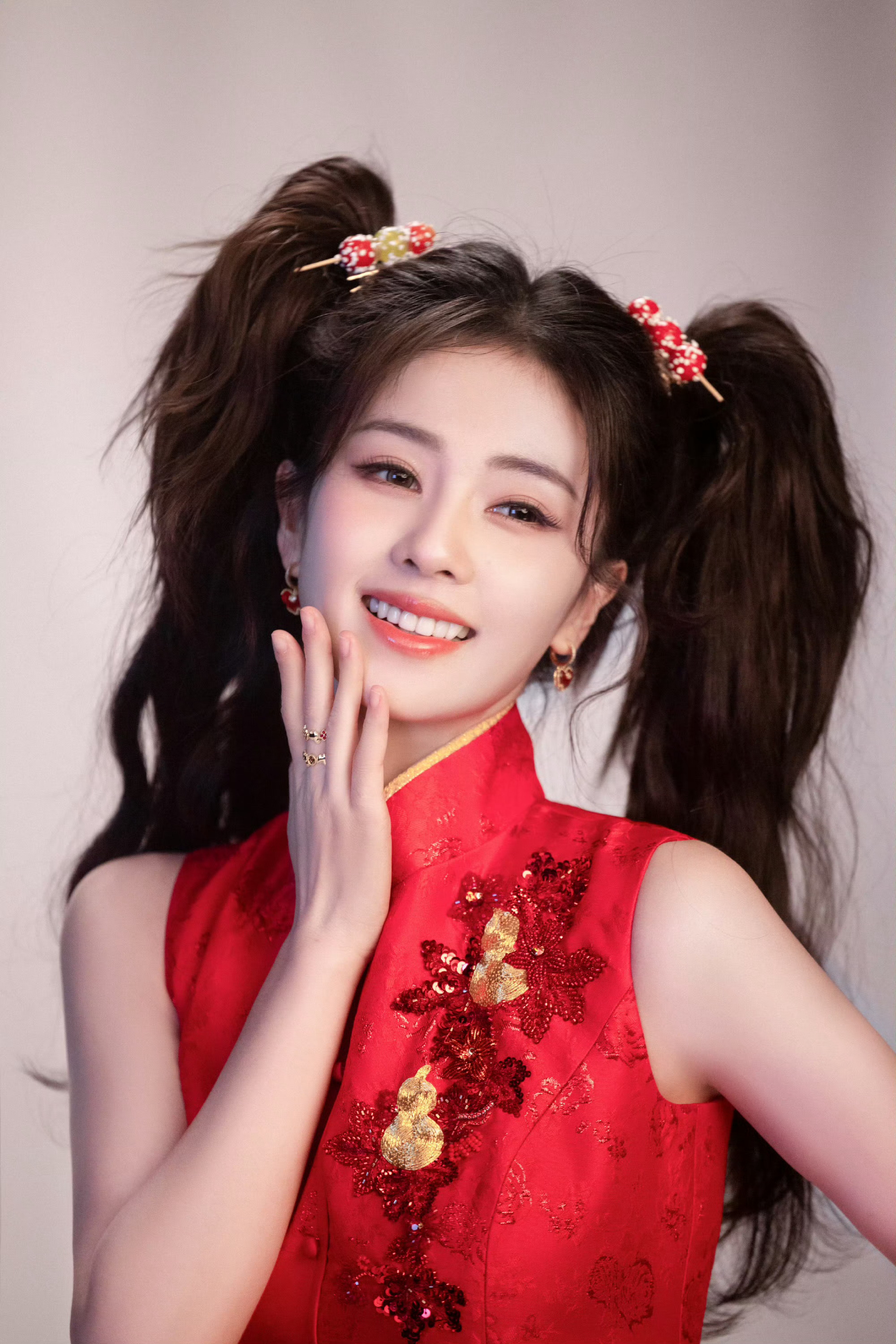 以后不关注1万粉丝以下的网友哈，会影响我的阳光。