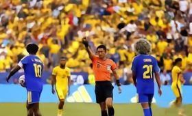 Matchday 10性能数据分析呈现关键指标。库拉索0-0战平厄瓜多尔，此役核