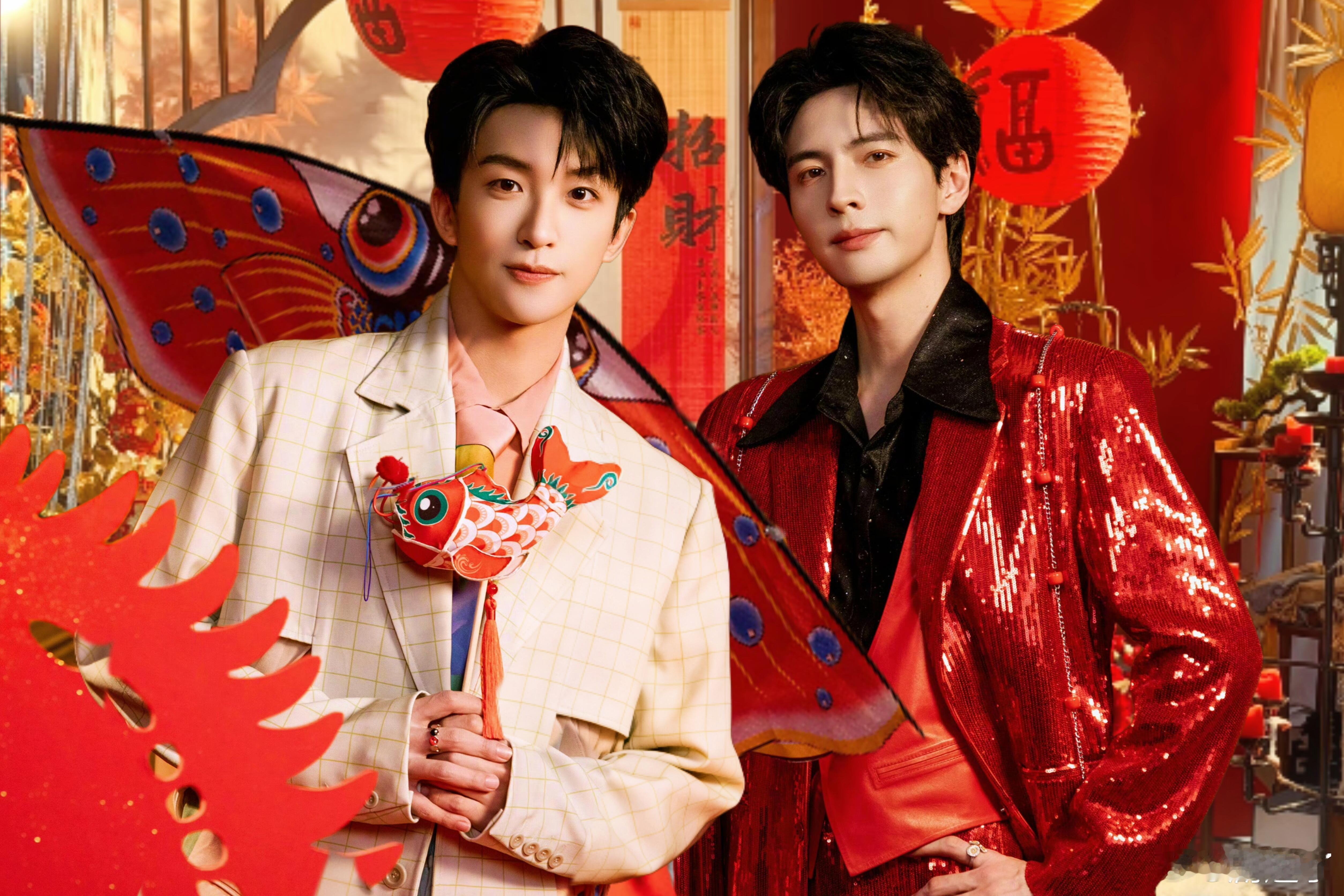 黄子弘凡蒲熠星院人家属感红纸剪刀前双双愣住，剪纸木马让眼睛同时亮起！黄子弘凡蒲熠