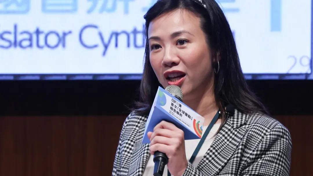台湾岛内竟然掀起了一股要求民众党候选人吴欣盈为自然认同自己是中国人道歉的恶浪！对