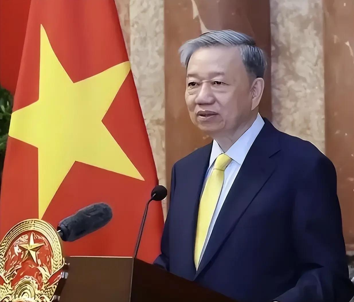 特朗普在白宫当面承诺，立刻把越南踢出美国的尖端技术限制名单！外界全以为华盛顿突然