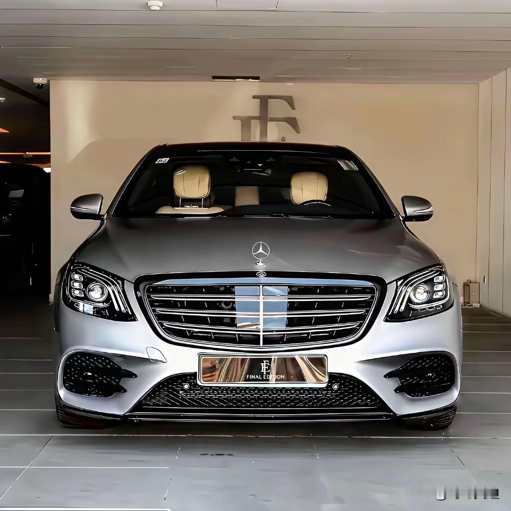 是个男人都不会拒绝一辆奔驰吧，而且还是立标大奔，难道还有人傻傻的去买新能源吗？