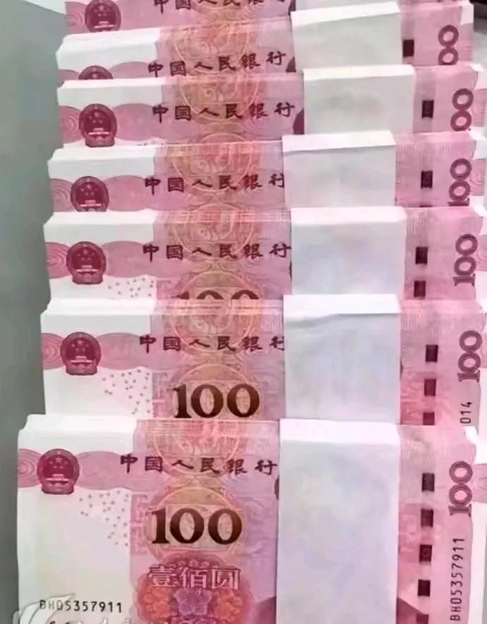 『人生感悟』钱💰在不需要的时候，你感觉它很俗，可是当你需要的时候，你才发现你比