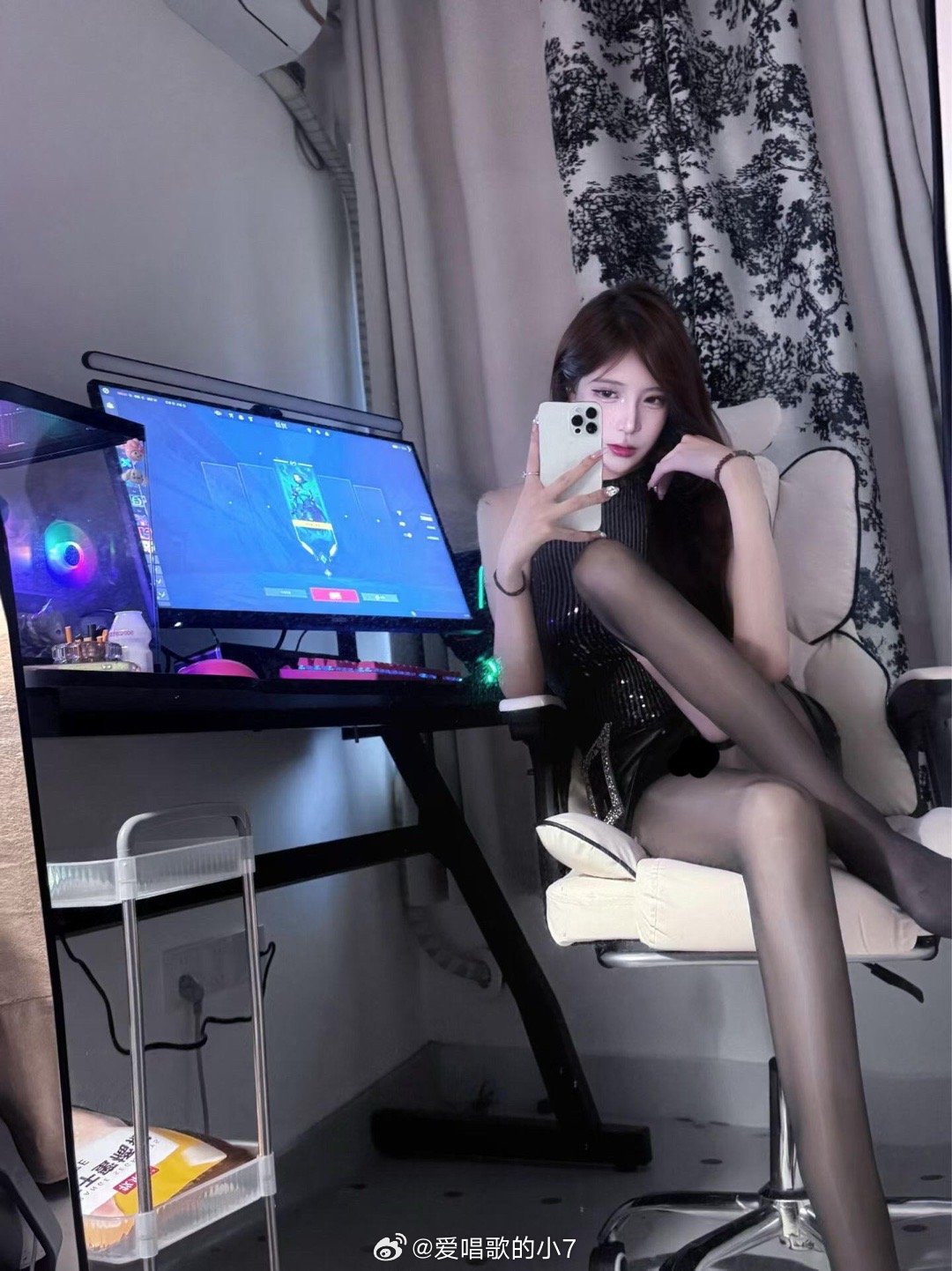 你说我对待感情像对待游戏你说我对待感情像对待游戏 你知道我打游戏有多认真吗？ 