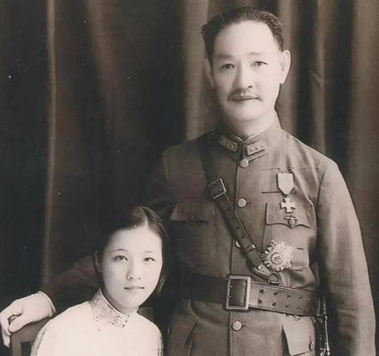 1936年，正值妙龄的郭翼清，听说父亲给她找了个丈夫，脑袋摇得跟拨浪鼓一样，又是