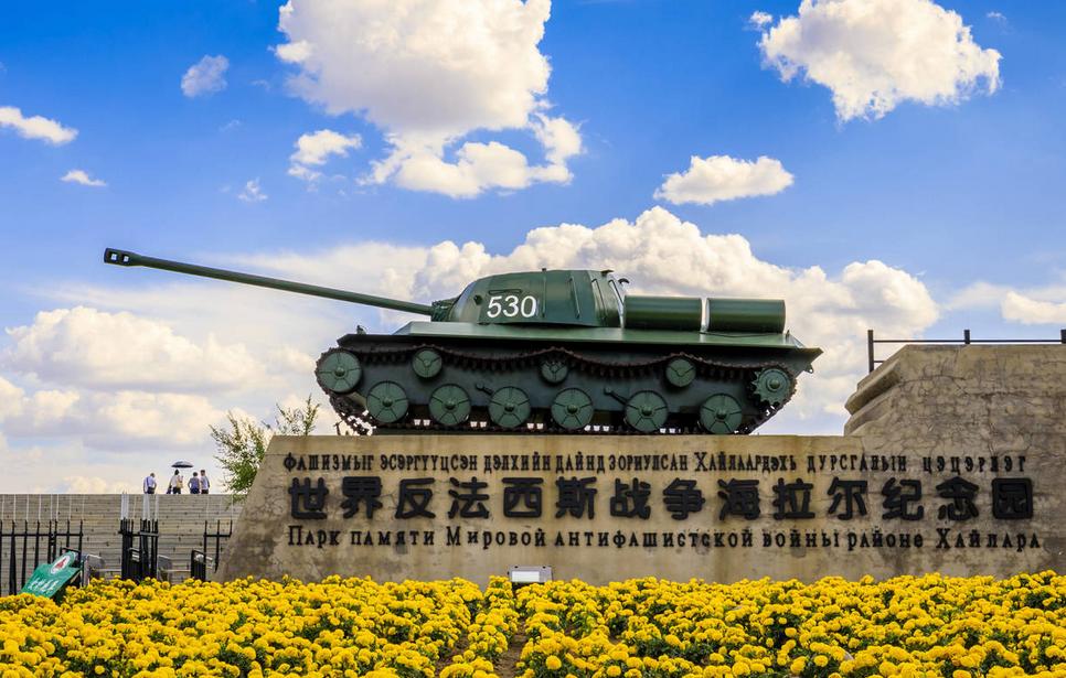 今天，9月3日，是中国人民抗日战争胜利纪念日，是所有国人都须铭记的时刻。

值得