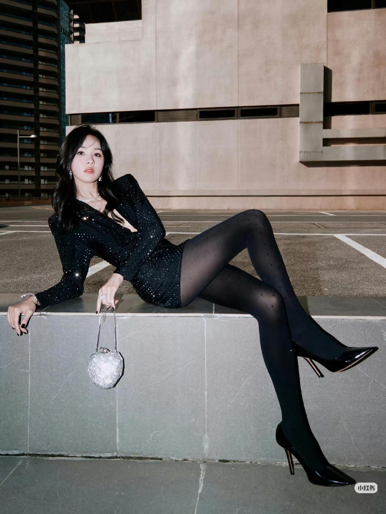陈都灵～这鞋子真大