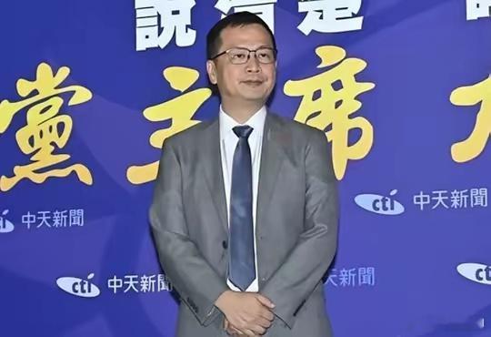 国民党主席选举。罗智强声称，他相信追求和平是两岸的最大共识，对台军事施压绝非两岸