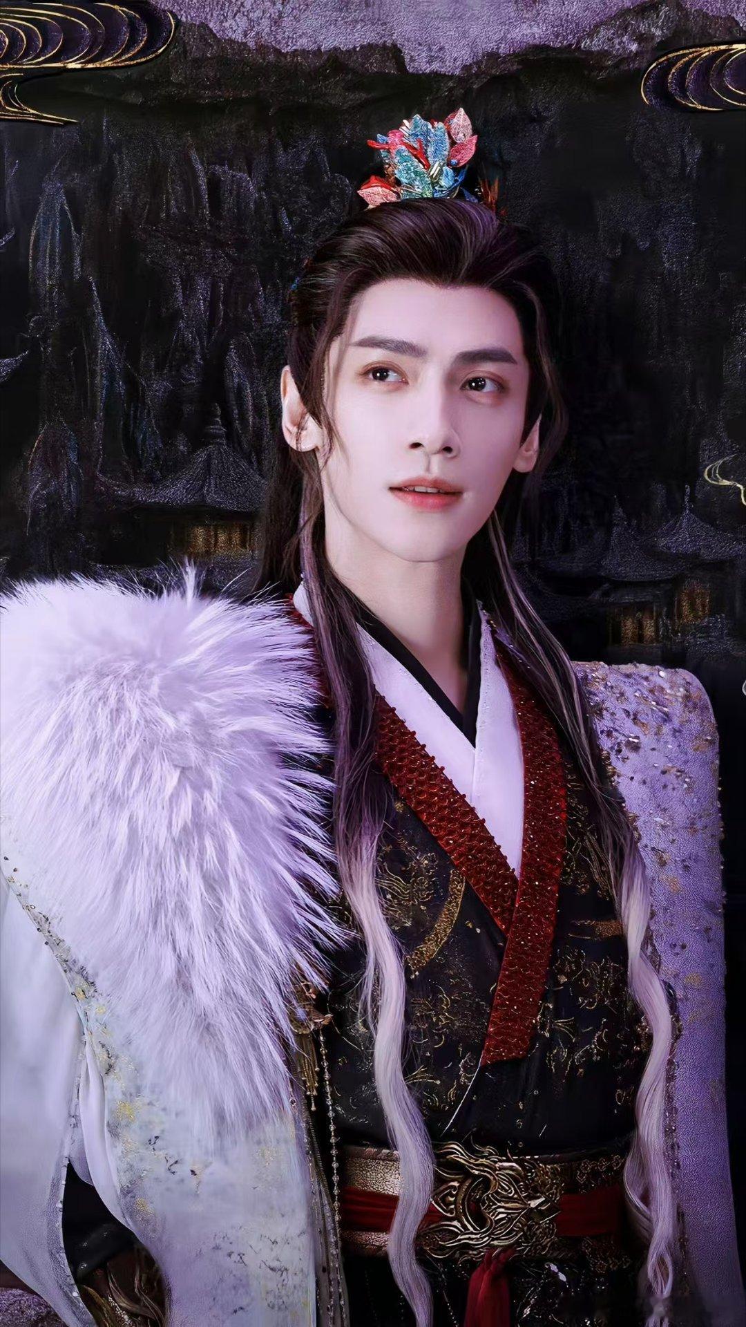 罗云熙85生扛剧能力 从开播《水龙吟》热度始终焊在高位！罗云熙以一番大男主身份，