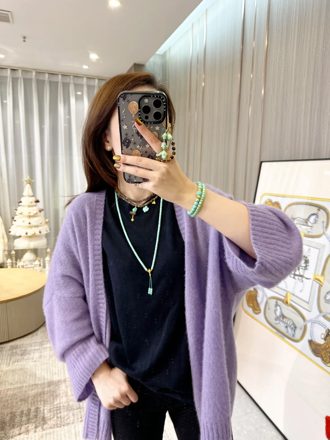 天冷了衣服厚了链子也变大变长了[偷笑R] 又穿了沉香~沉香得用黄金的配...