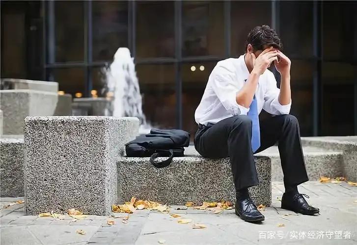 一旦金融危机到来，什么东西最值钱？答案绝对颠覆你的认知。1997年香港金融保卫战