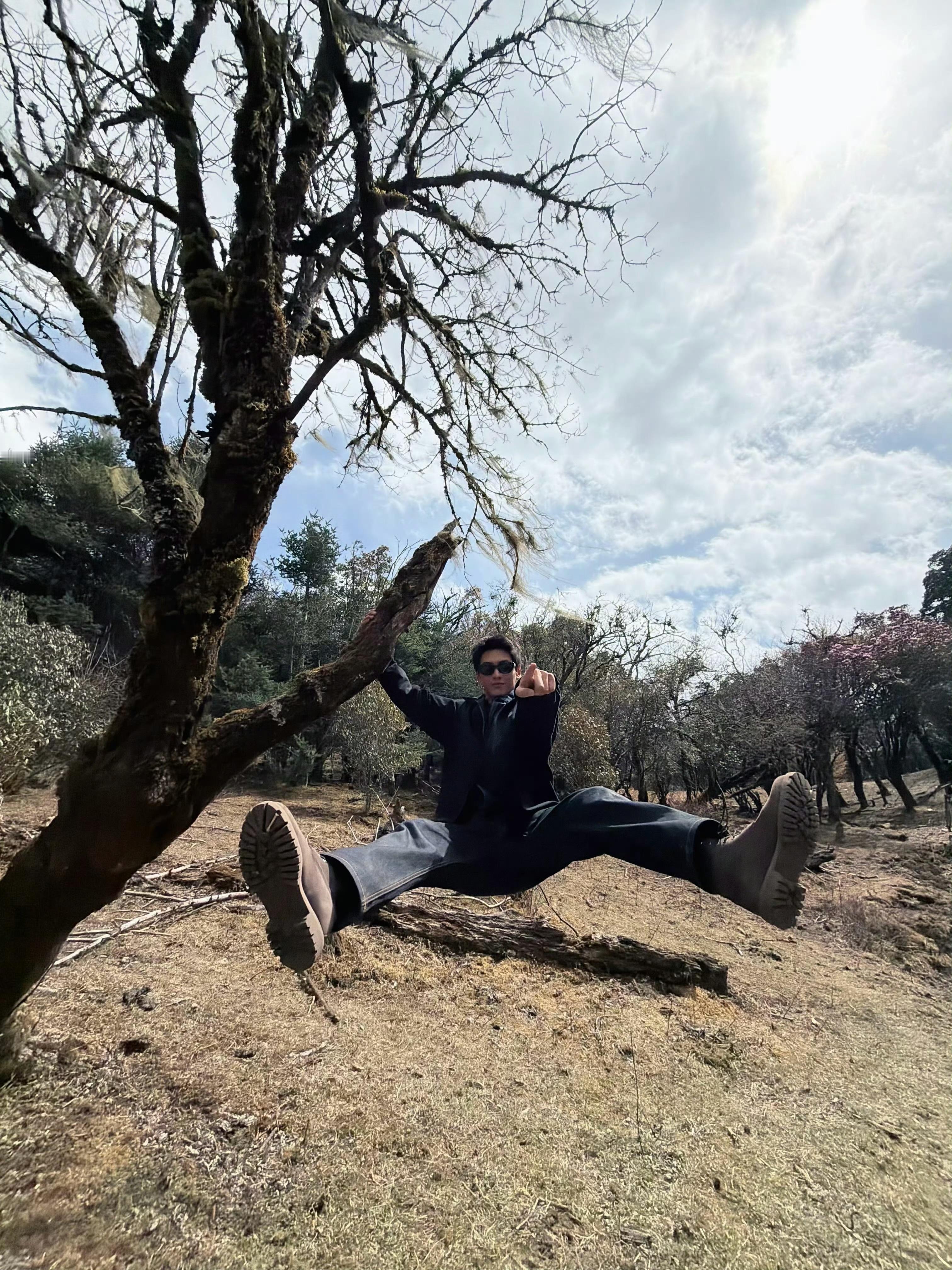 黄俊捷好身手。