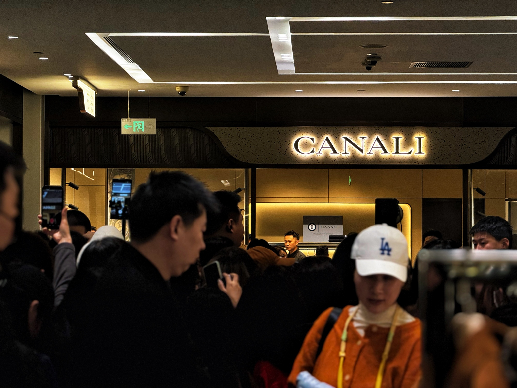 我觉得今年会看到非常多国产汽车品牌，去请一些“老外明星”来为自己站台，而且频率会