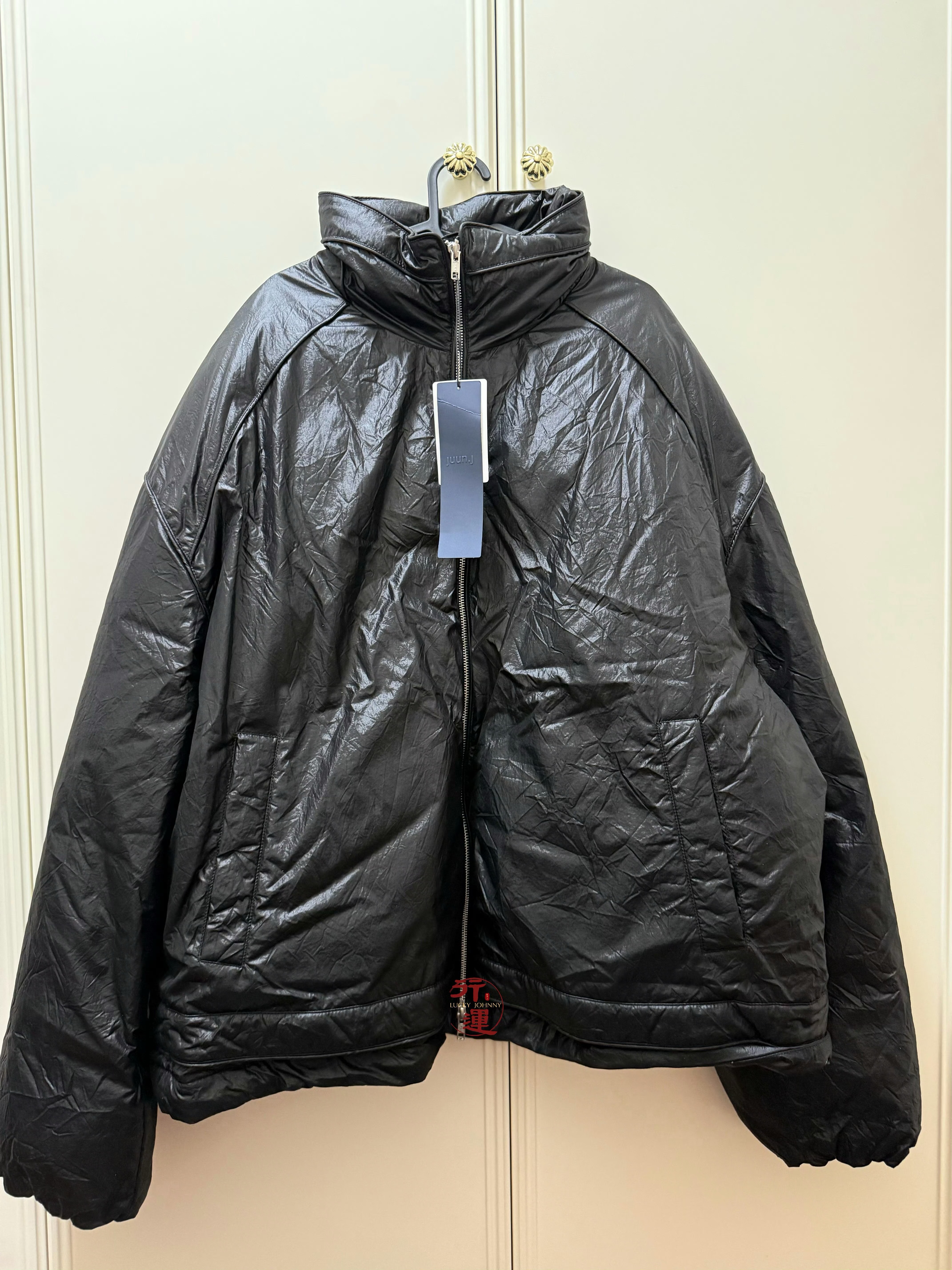 去年送的衣服今年还在穿啊宝宝  暖暖和和