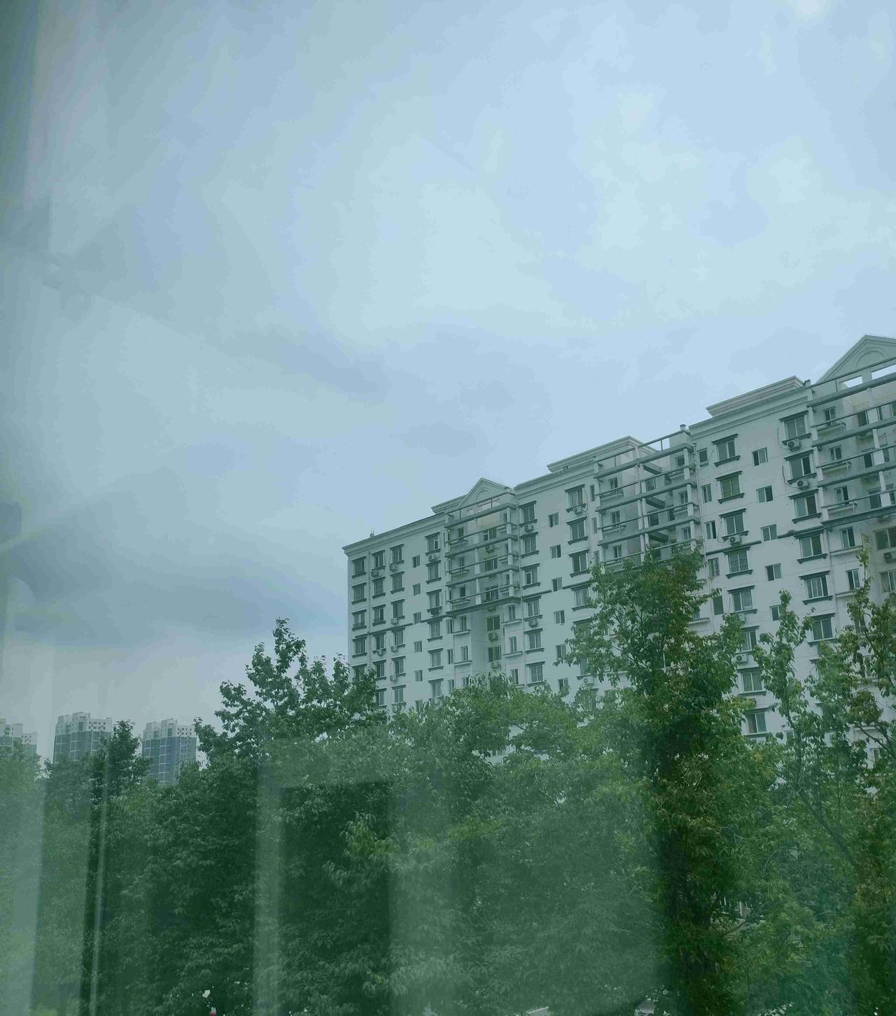 我的今日状态：💰期待暴富
我这里的天气：🌤️多云