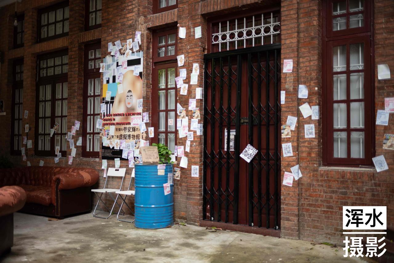 快过年了但没赚到钱，怎么回家过年？
尝试这一招，然后明年感谢我。
这一招就是：发