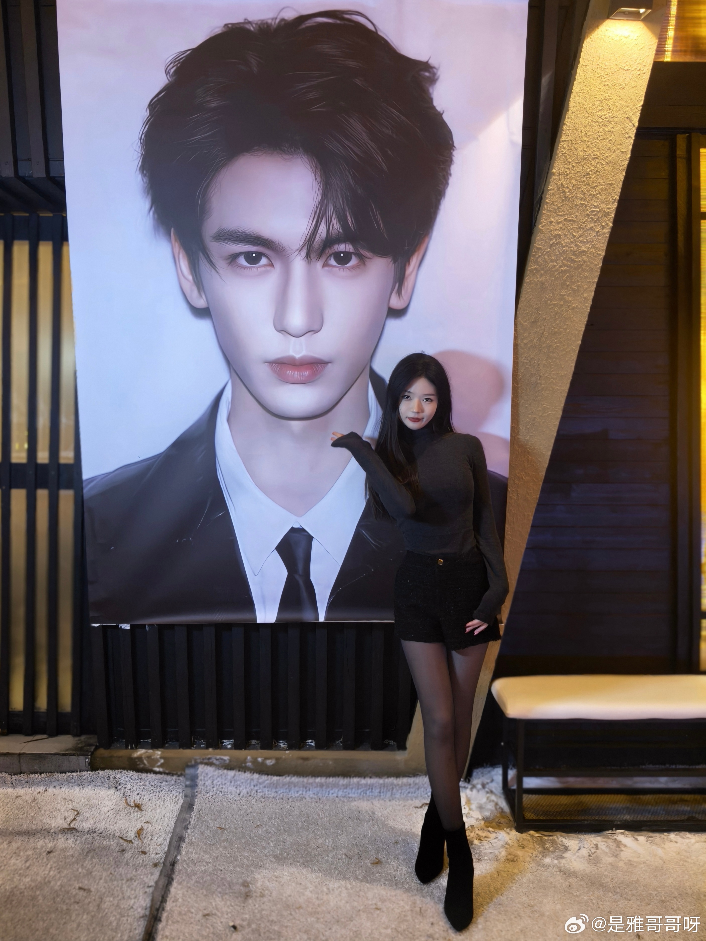 好权威的一张脸！ 