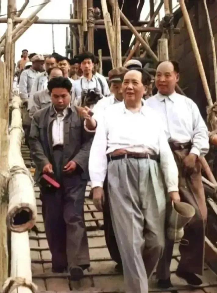 “改革开放”：究竟改革了什么？又开放了什么？要走中国特色的经济发展之路，改革开放
