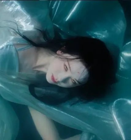 到底谁在夸郭敬明顶级审美 怎么把陈都灵害成这样 