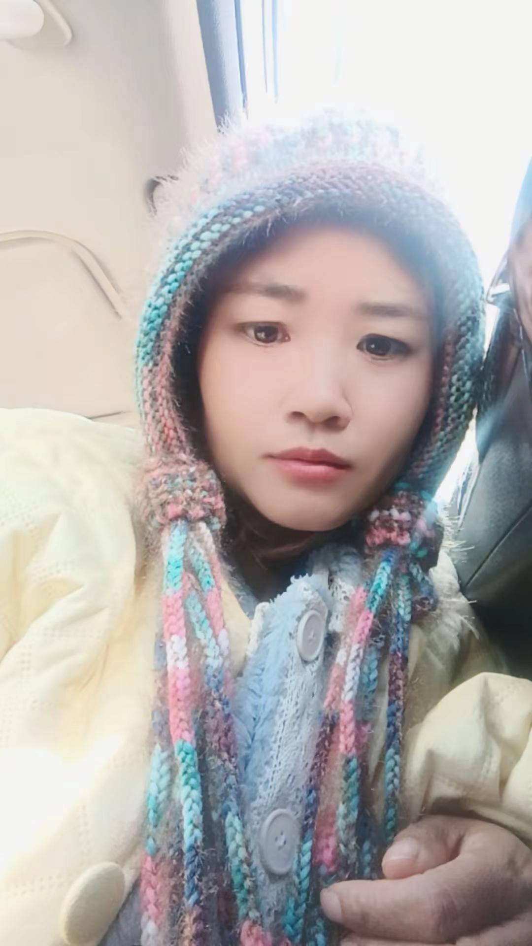 美颜怎能遮得了我的苦