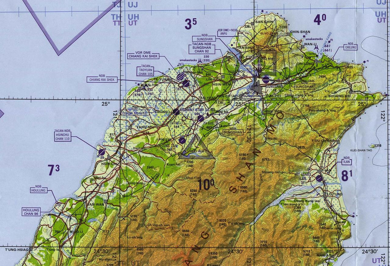 美国的糖衣炮弹。好像是1999年美军绘制的北戴河军用地图，山海关军用地图。台南军
