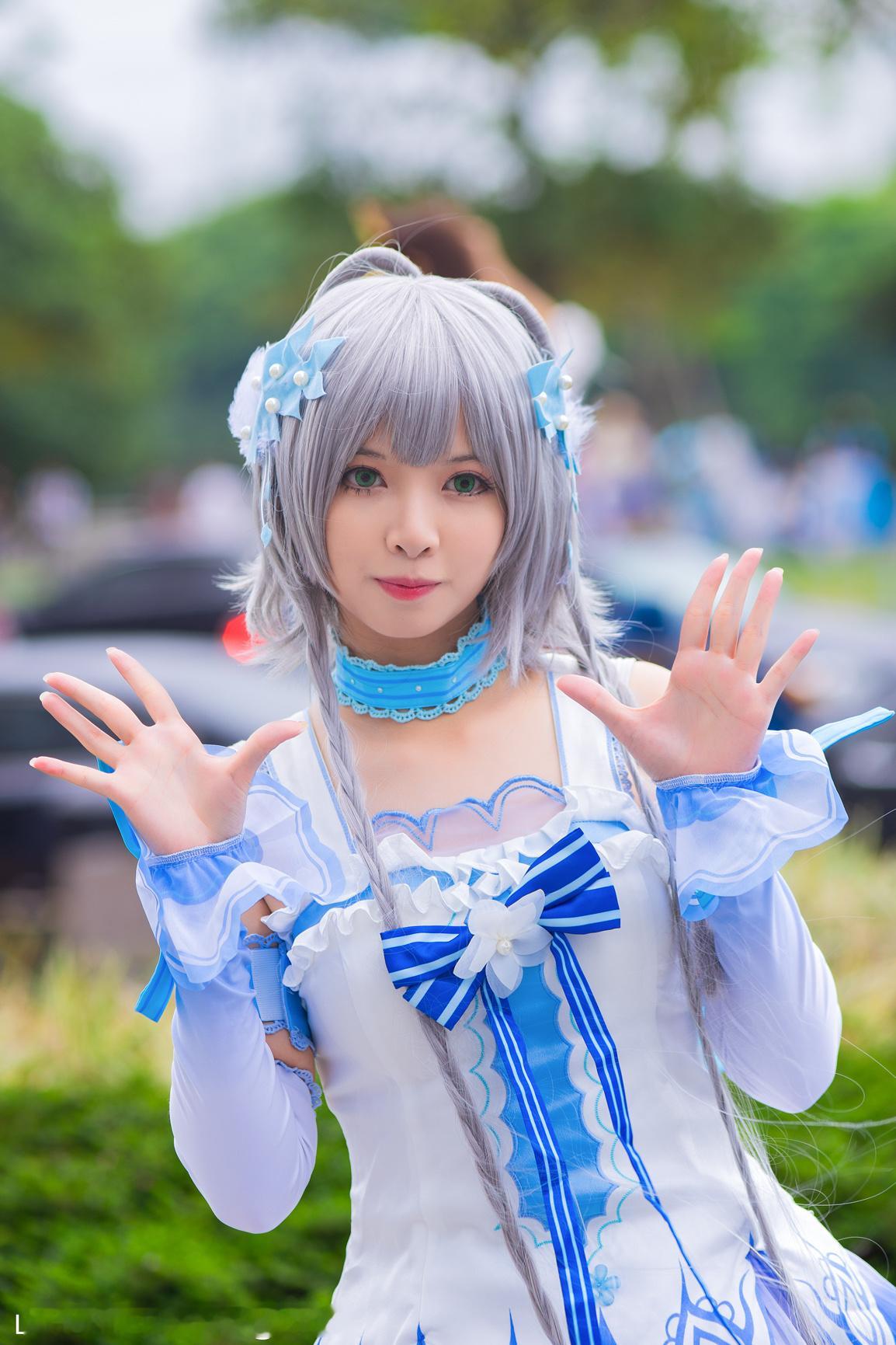 猎人拍漫展漫展分享版洛天依摄影后期：聆听猎人 