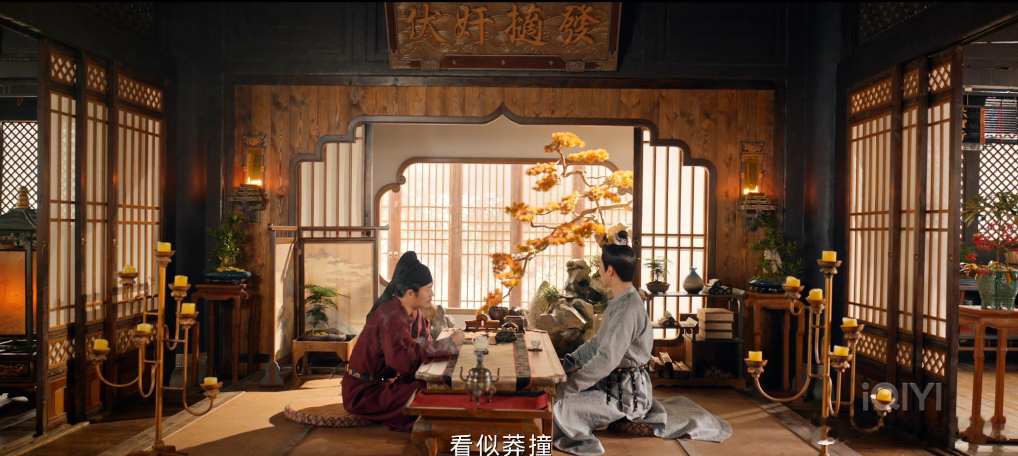 唐朝诡事录的置景也是花了心思的，看完六集的感受就是卢凌风真的扛打，耐摔。里面的将