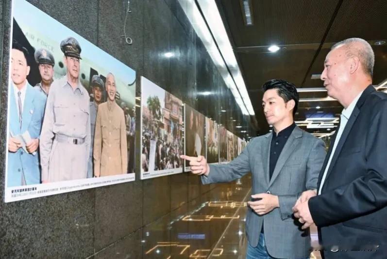 蒋万安故意跟我们较劲？
今年是黄埔建校100周年，两岸都举办了纪念活动。
身为台