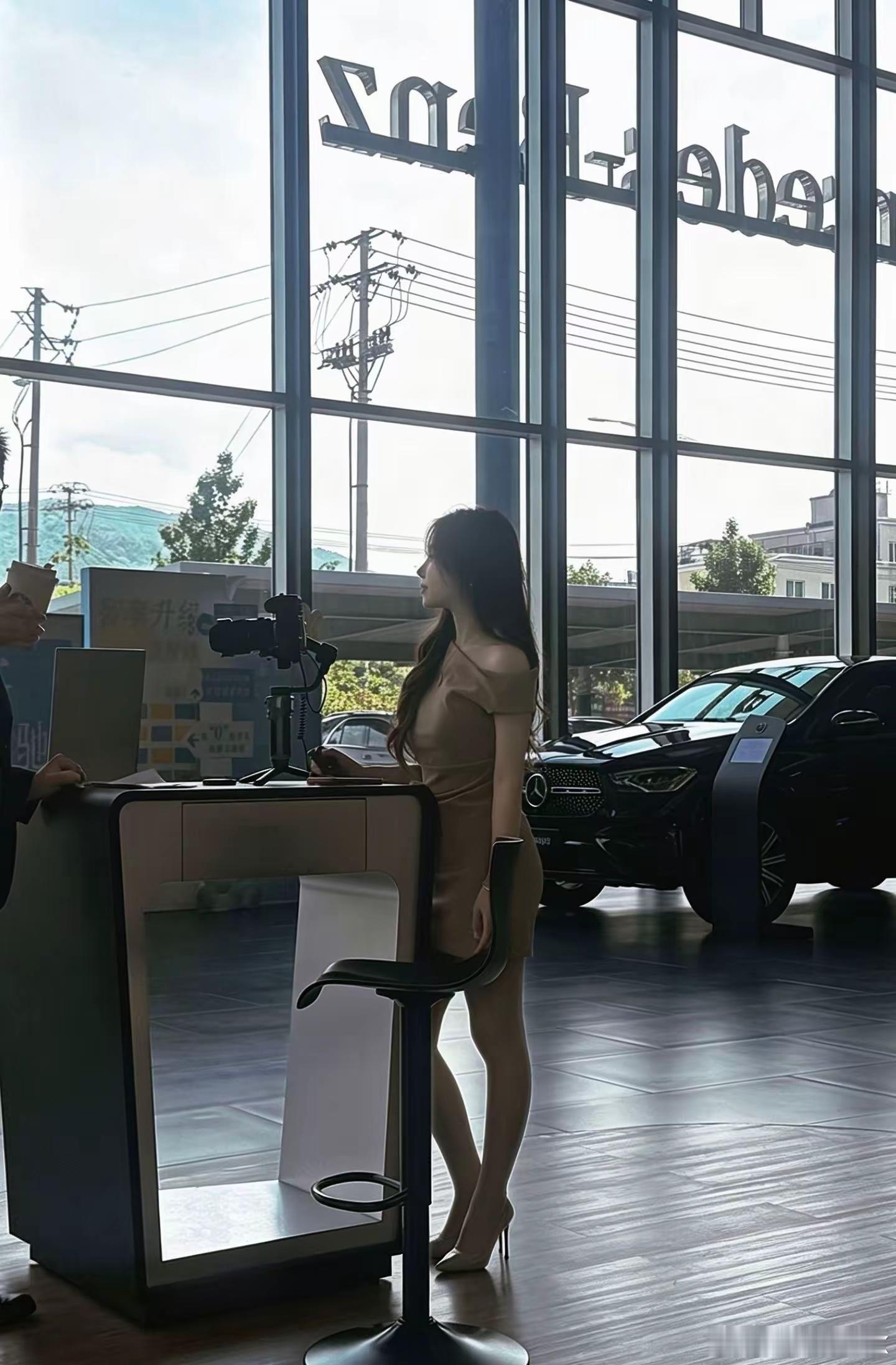 梅赛德斯奔驰，来猜个车吧！ 