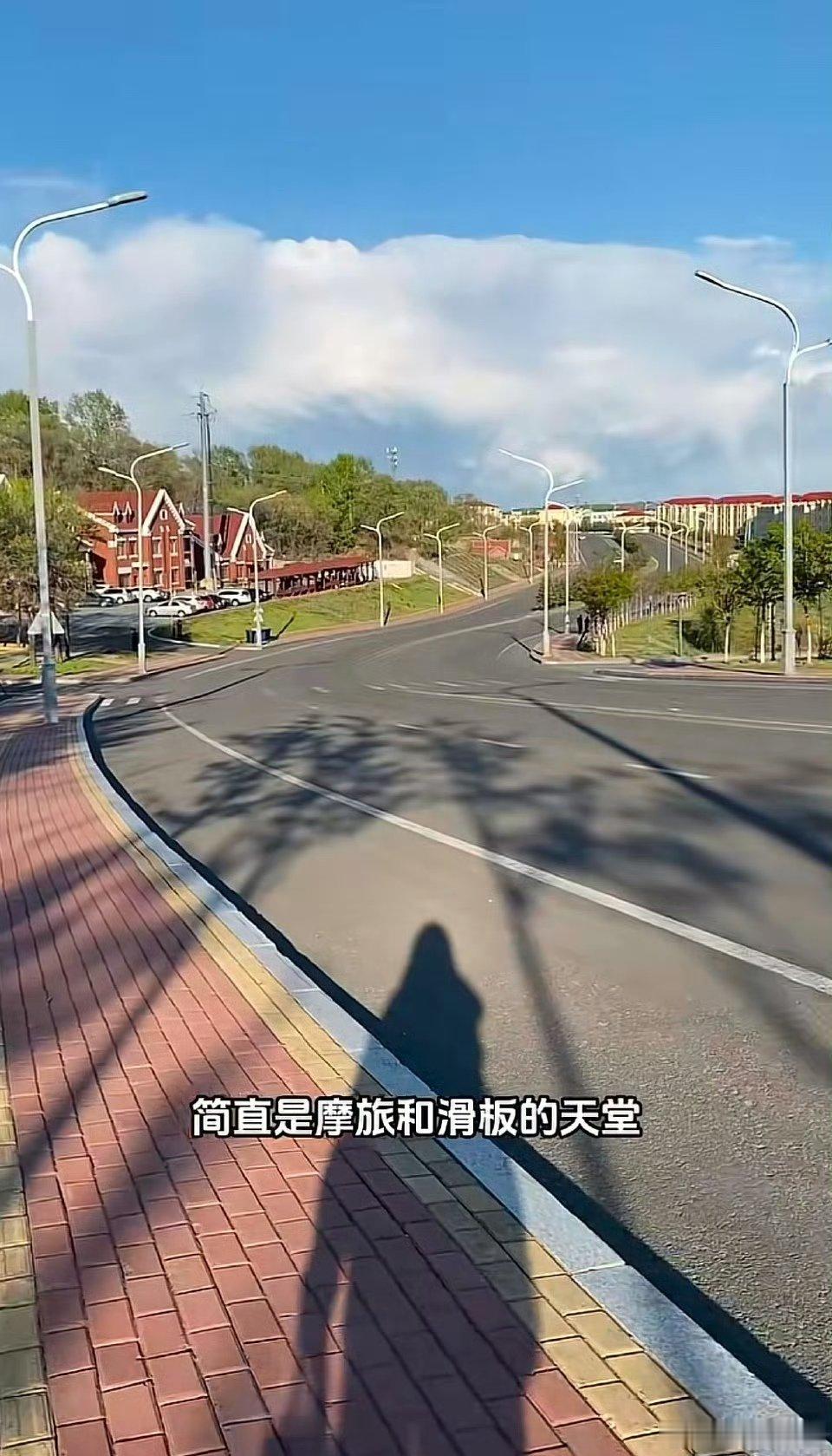 鹤岗 小瑞士  鹤岗，，，就是那个传言几万块就能买一套房的地方么？ ​​​
