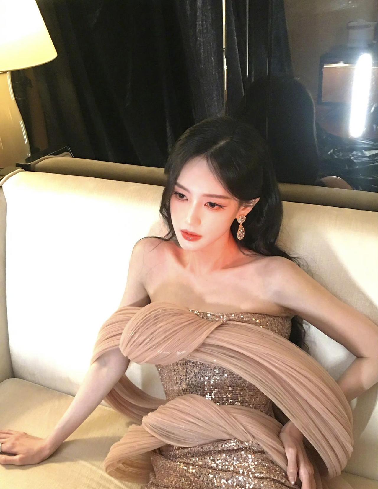 李一桐