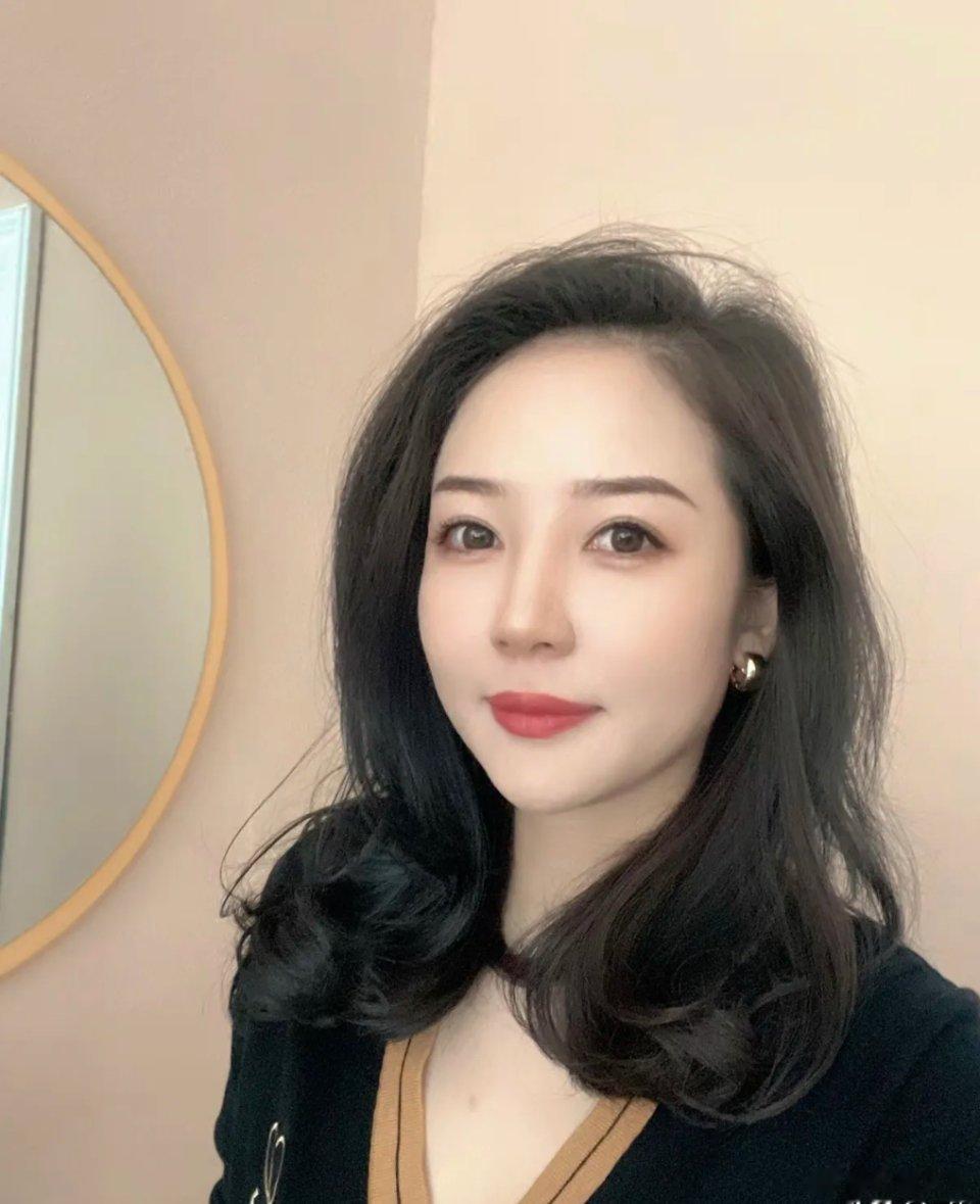 古代最美的谎话。·帝王：待我君临天下，许你四海为家。·朝臣：待我了无牵挂，许你浪
