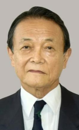 麻生太郎的一句话把中国点醒了！中国如今不光要将目光放在台湾问题上，同时也要把还没