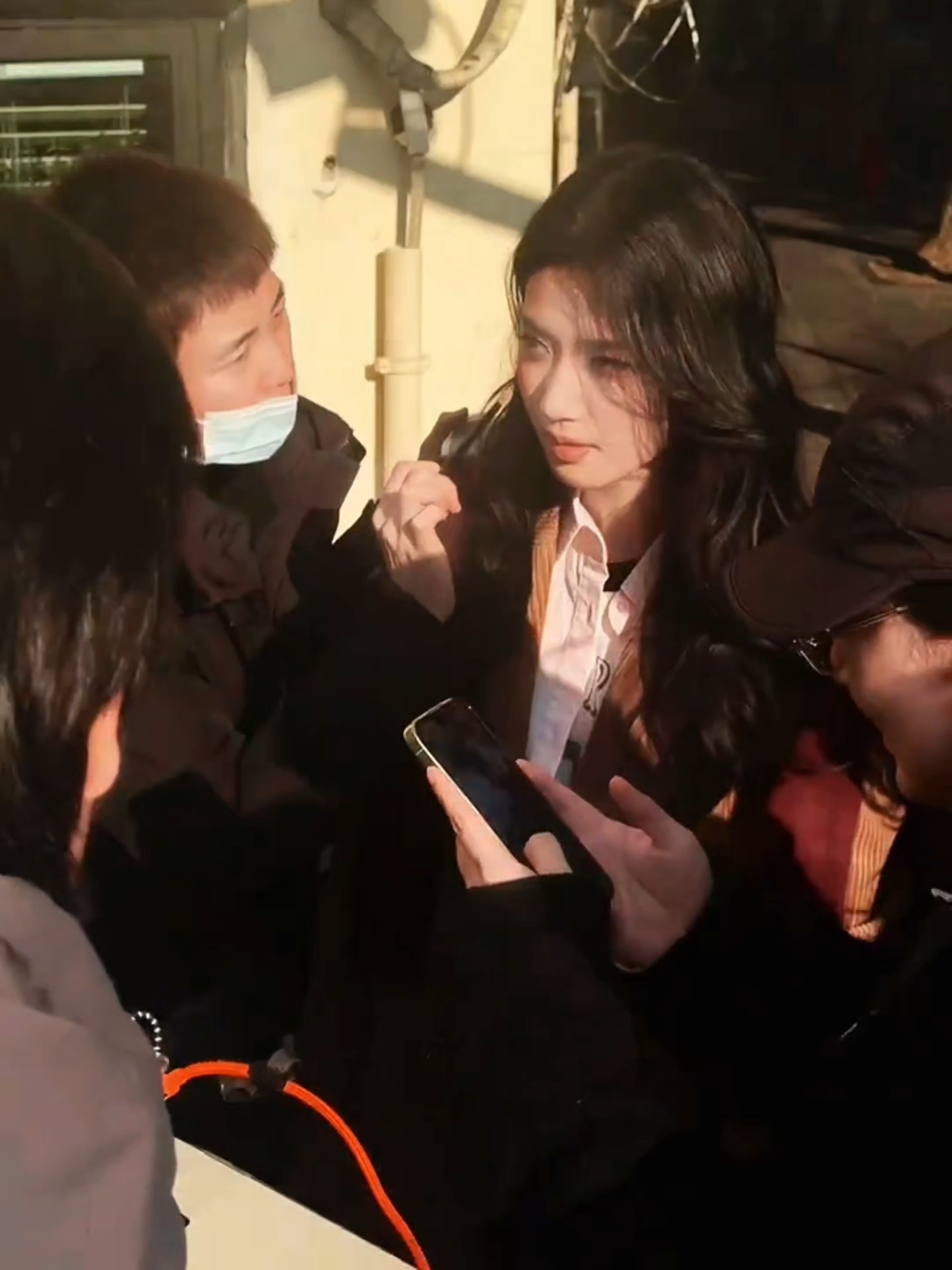 谁收到卢昱晓送的花了【卢昱晓】不费吹灰之力就让我面红心跳的漂亮女人 