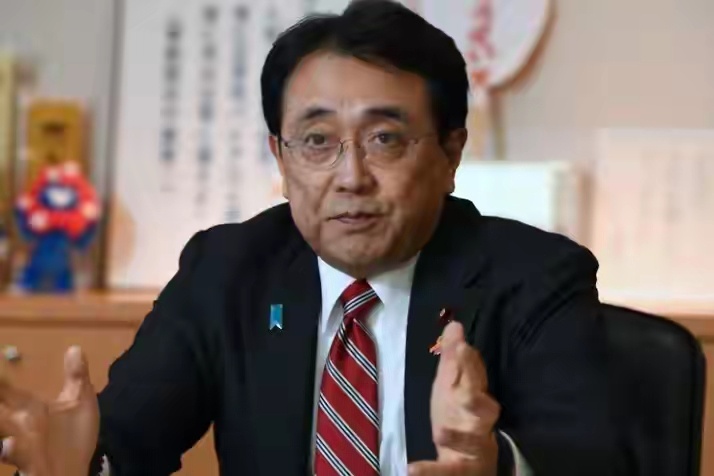 日本产经大臣赤泽亮正：日方希望中方不存在所谓的“不当出口管制”，中日应在“自由法