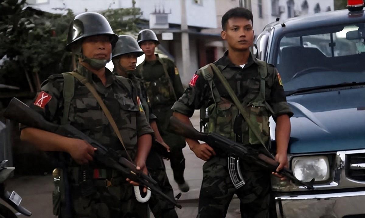 哎哟，看到缅北那边又传出“同盟军逼克钦军撤卡”的消息，我这心里咯噔一下，差点以为