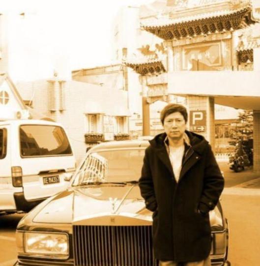 1989年，40岁李春平娶了78岁好莱坞影星，继承70亿遗产，后来女影星弥留之际