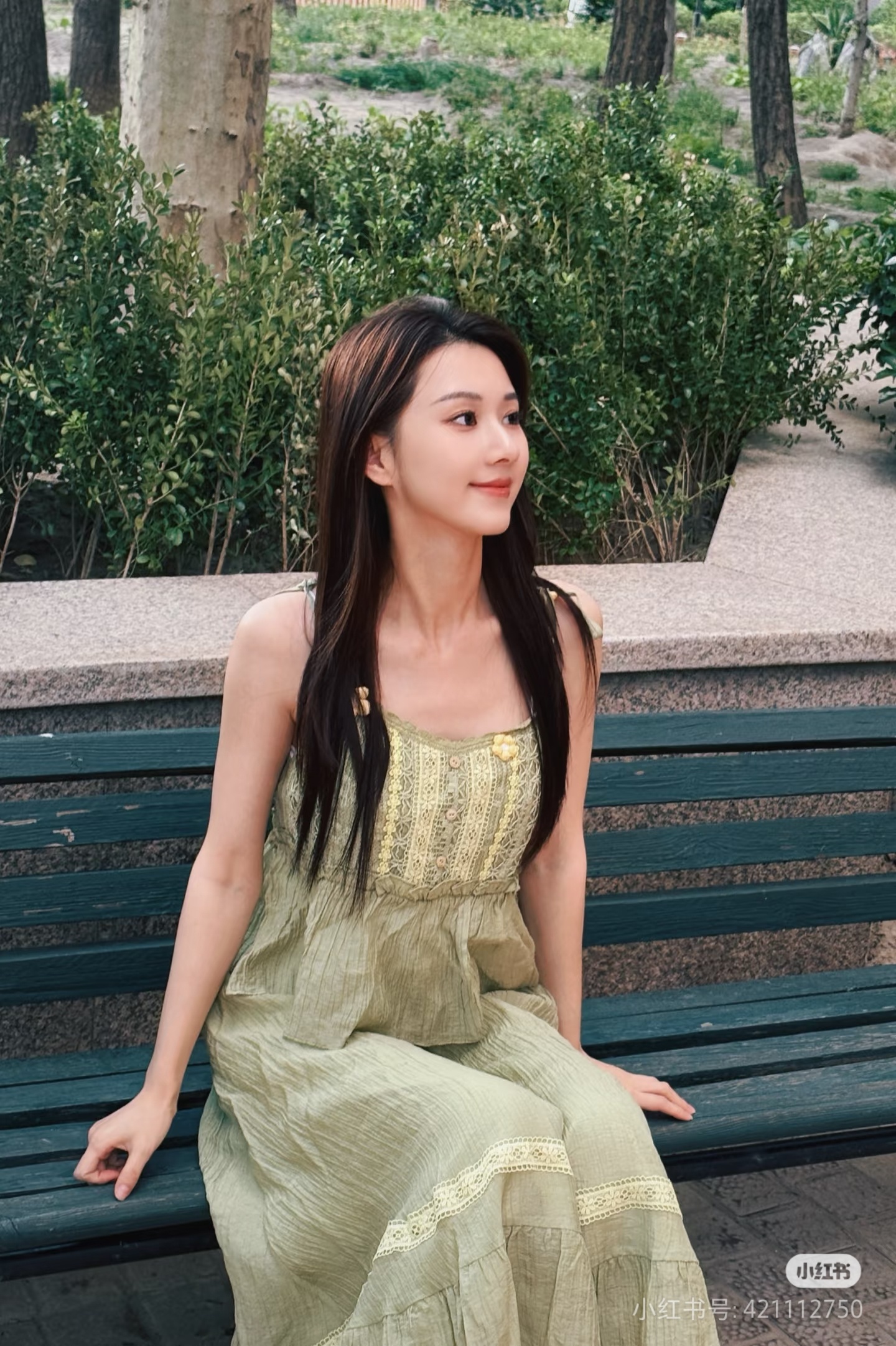 关芯 说给关芯听 同样的都是看你们女孩子，看你们女孩子的胳膊时没有罪恶感。而看你