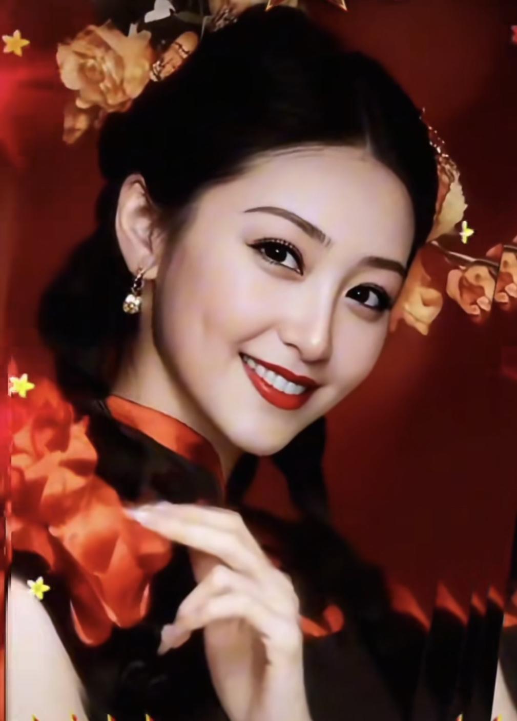 致文友-慧卿

青云/文
  红尘邂逅的美丽，是相惜文笔的墨香；酝酿在时光流韵里