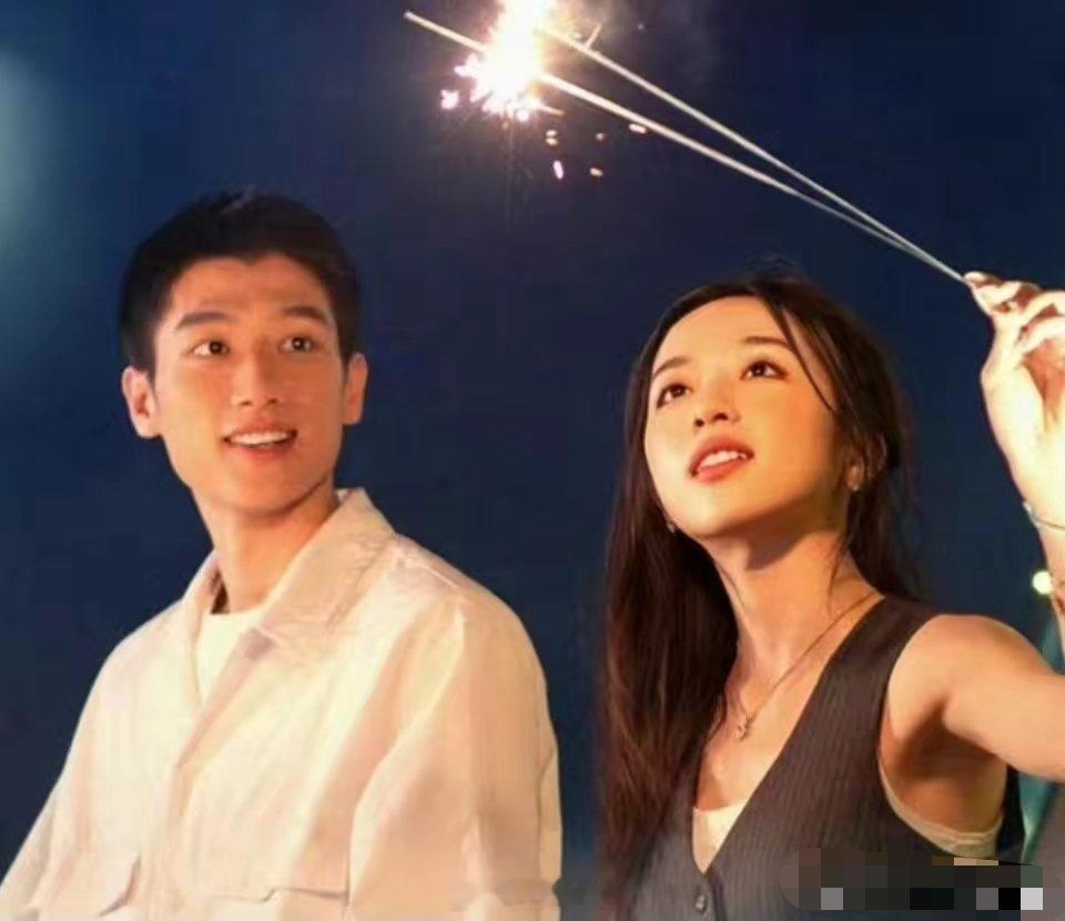 恋综史上无法超越的告白心动的信号可真是把我们这些追综的小伙伴们宠坏了，最近真心觉
