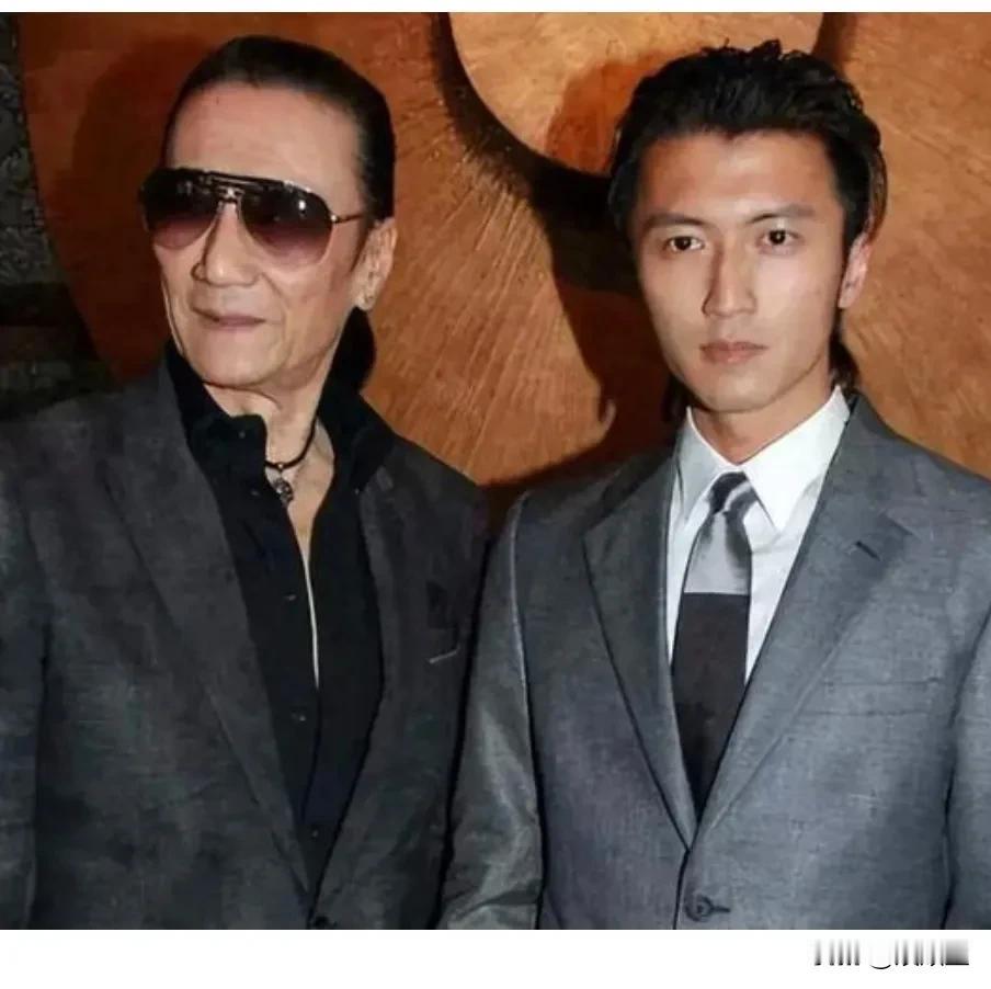 谢贤去世，知情人士透露，他把百分之九十的遗产给了两位孙子，百分之十的遗产，让谢霆