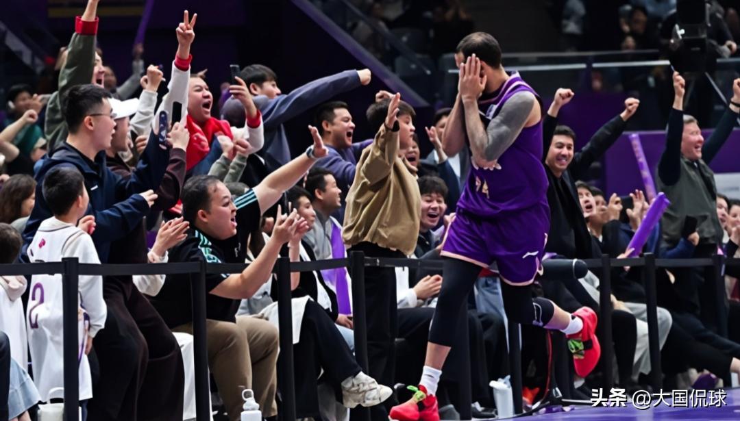 爆冷绝杀！CBA排名风云突变！辽粤冰火两重天，三队无缘季后赛

北京时间4月5日