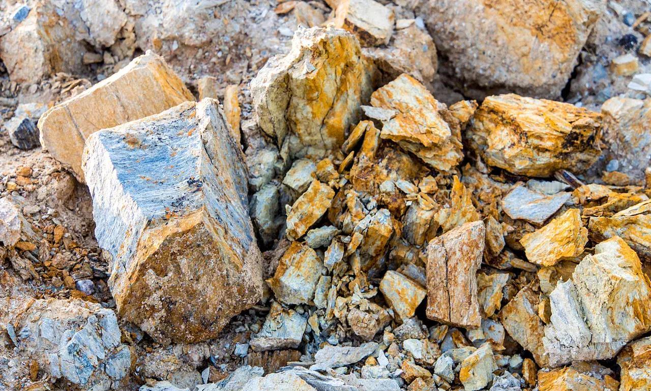 突发转向！稀土出口不卡了？中国这步棋太妙了！

4月9日，商务部突然宣布：原定于