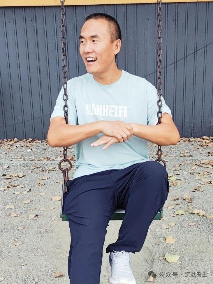 连续夸老公10天，第5天，男人不要空手回家……

01
跟老公两地分居有3年半了