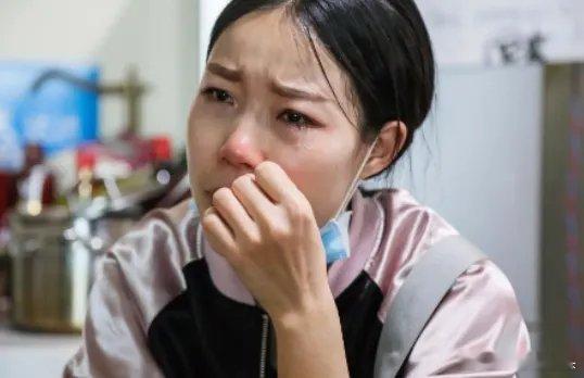 “自作孽不可活！”2019年，上海一女子“一心向佛”，并把卖房得来的588万元全