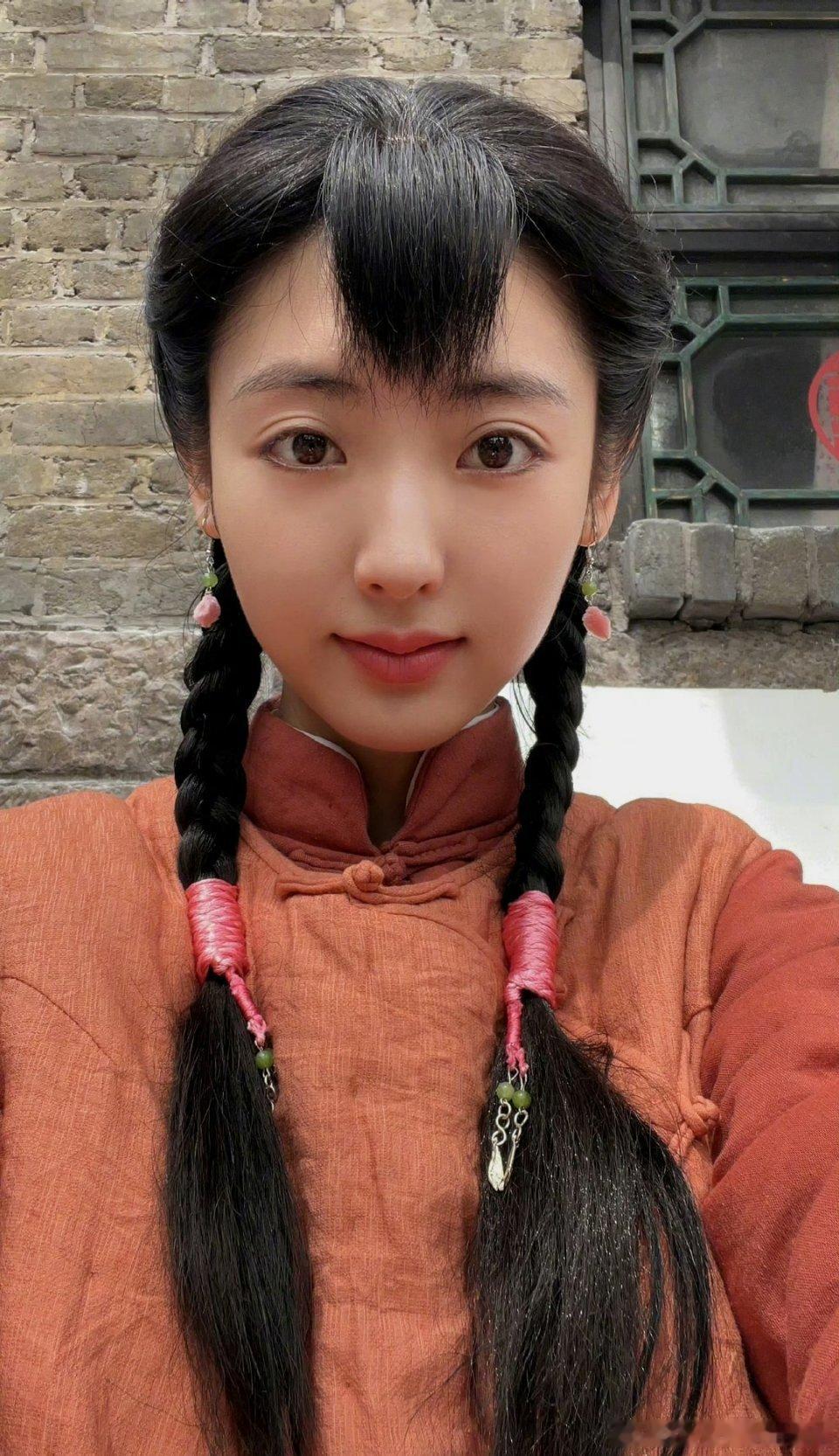 苏苏怀孕了 这个消息像一颗甜甜的种子，悄悄在生活里发了芽～ 从此，世界多了份温柔