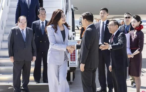 吴成典今天在松山机场那段话，分量重得惊人！

吴成典在松山机场，当着所有记者的面